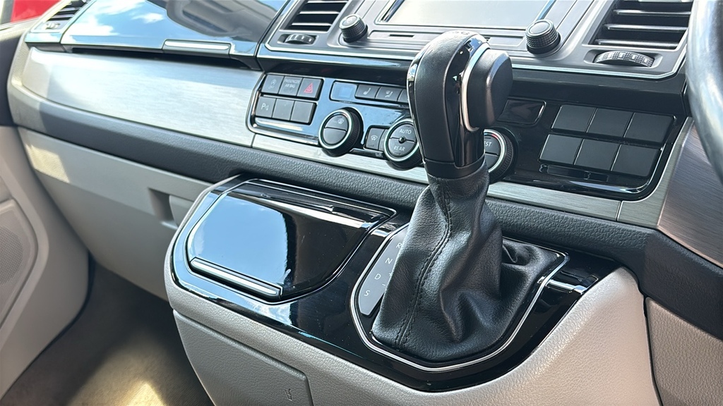 Volkswagen California Diesel Black #34