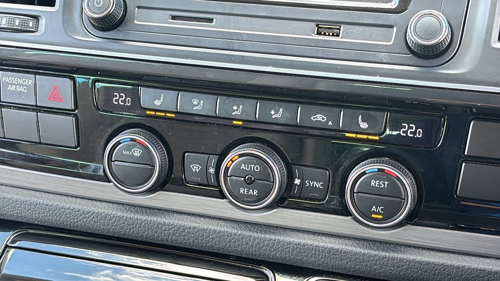 Volkswagen California Diesel Black #25