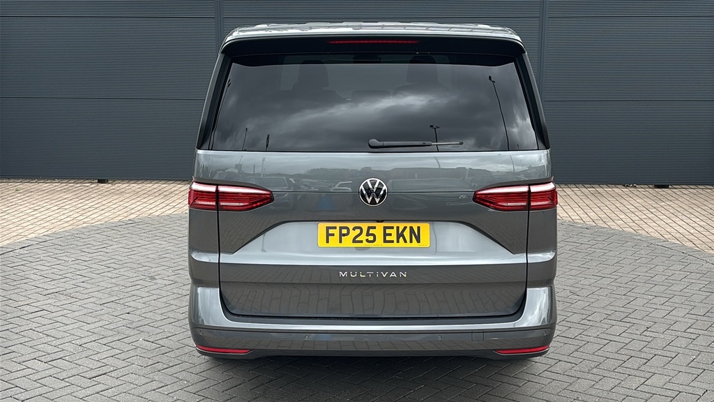 Volkswagen Multivan Multivan 2.0 Tsi Style Lwb Dsg Red #9