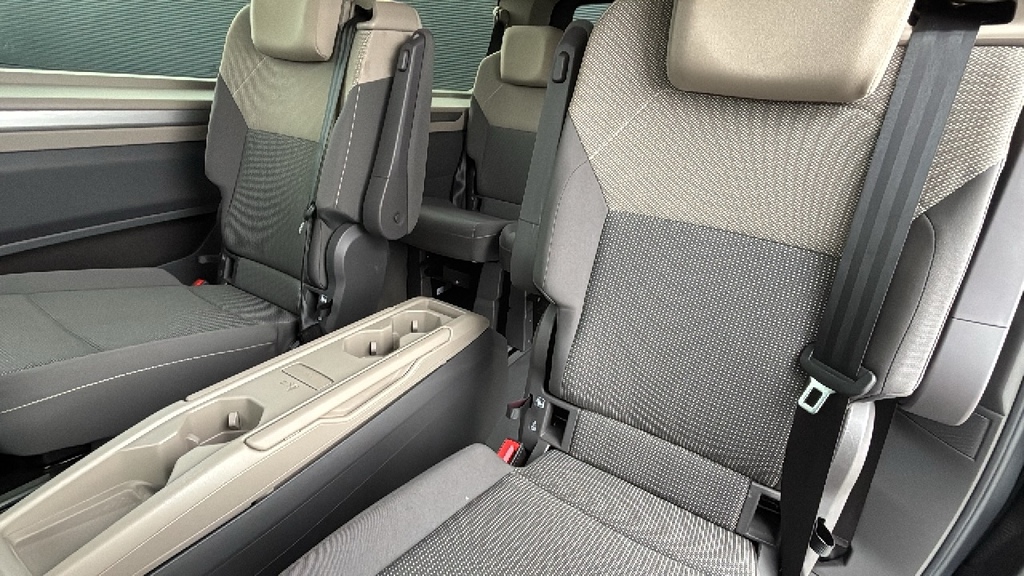 Volkswagen Multivan Multivan 2.0 Tsi Style Lwb Dsg Red #8