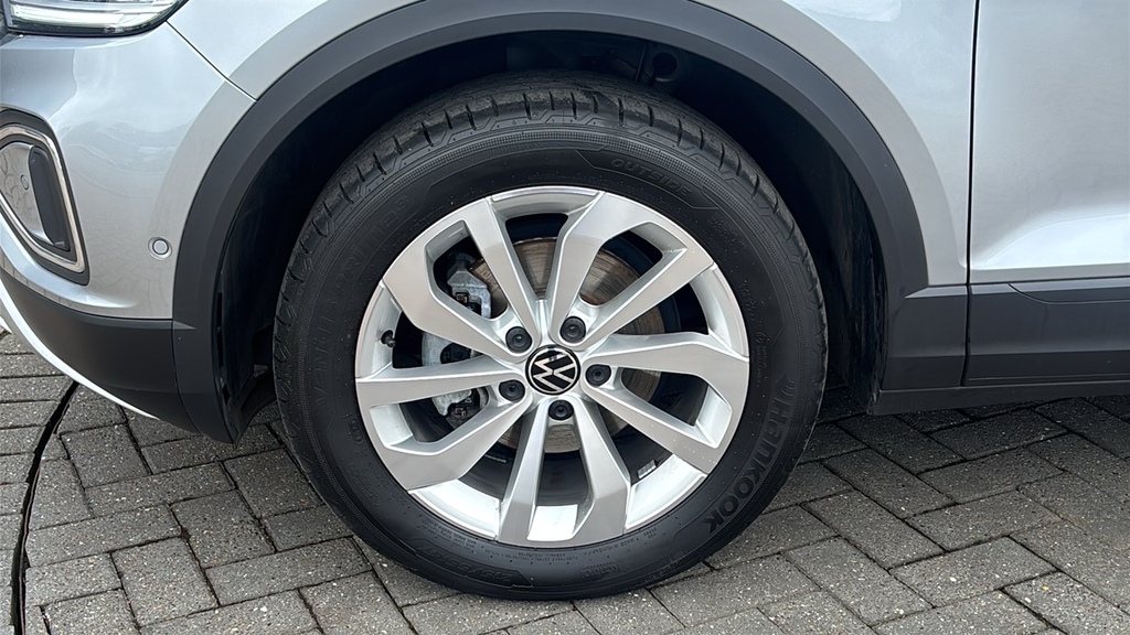 Volkswagen T-Roc 1.5 Tsi Match 150 Ps Silver #5