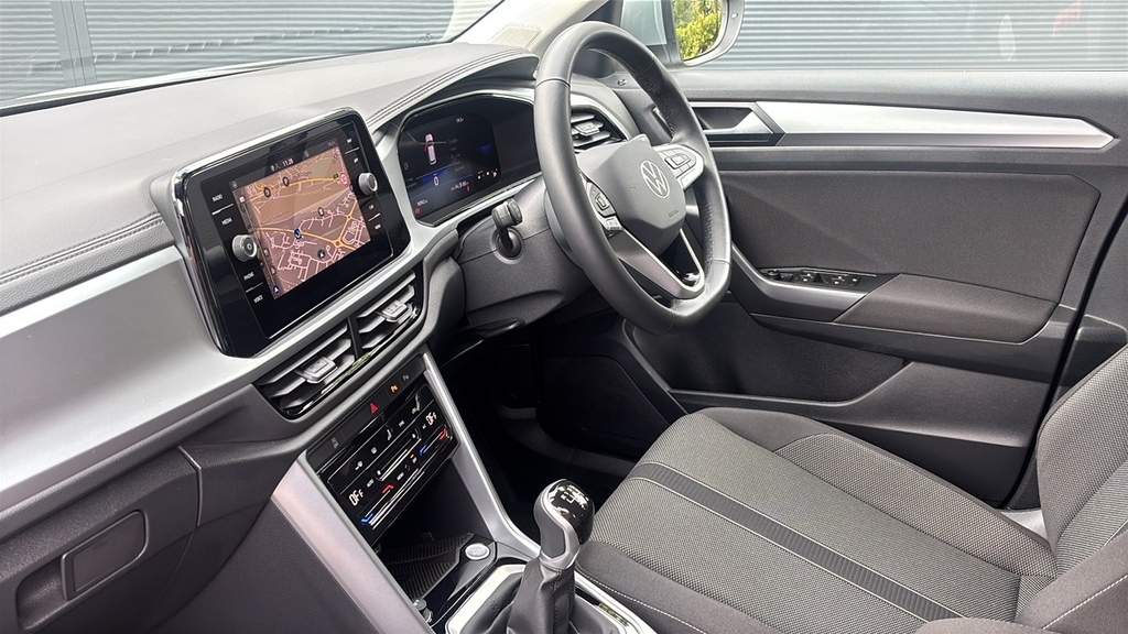 Volkswagen T-Roc 1.5 Tsi Match 150 Ps Silver #2