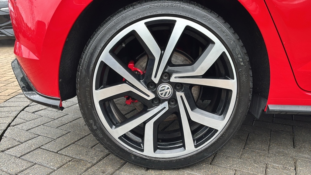 Volkswagen Polo 2.0 Tsi Gti Dsg 200 Ps Red #5