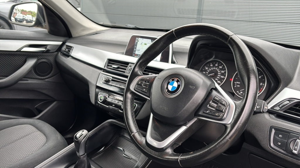 BMW X1 Sdrive 18D Se 150 Ps Silver #6