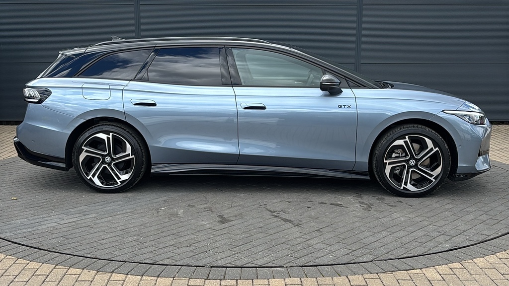 Volkswagen ID.7 250Kw 4Motion Gtx Plus 86Kwh 340 Ps Blue #4