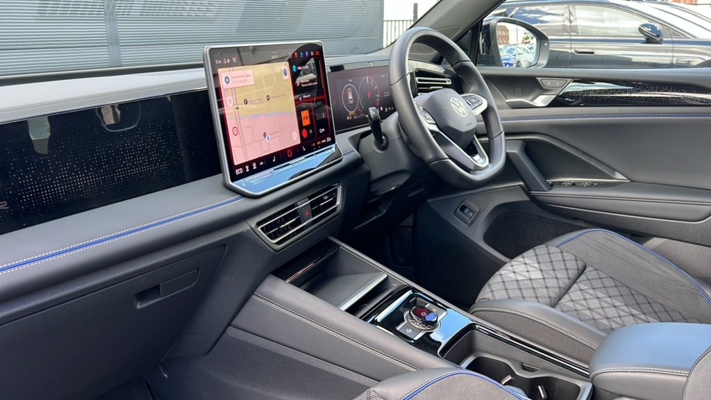 Volkswagen Tiguan 1.5 Tsi 272 Ehybrid R-line Dsg 272 Ps Silver #2