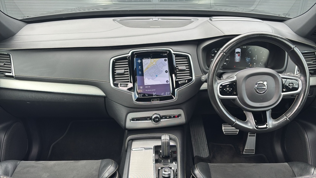 Volvo XC90 R-design White #15
