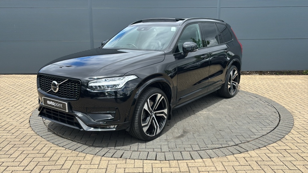 Volvo XC90 R-design White #19
