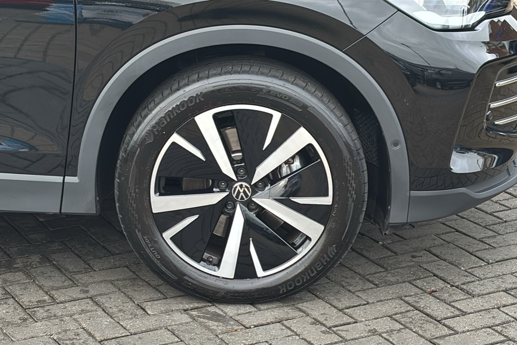 Volkswagen Tiguan 2.0 Tdi Elegance Dsg 150 Ps Black #5