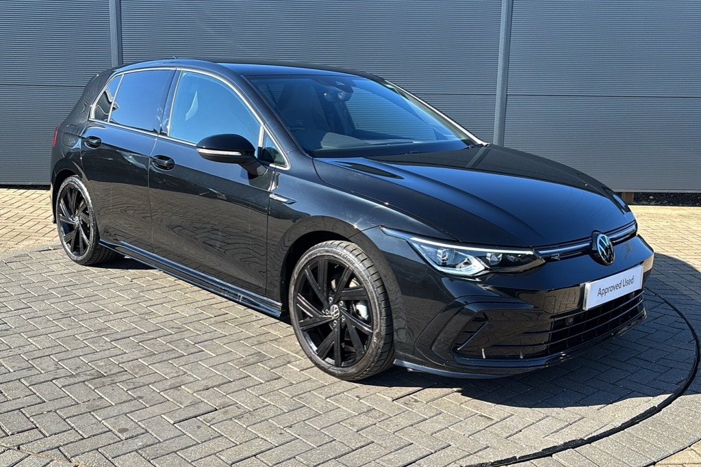 Volkswagen Golf 1.5 Etsi 150 Black Edition Dsg 150 Ps Black