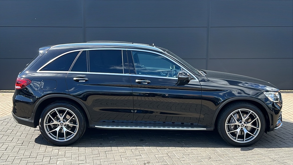 Mercedes-Benz GLC Class Glc 220D 4Matic Amg Line Premium Pls 9G-tronic Black #4