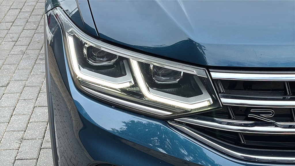Volkswagen Tiguan Active Grey #14