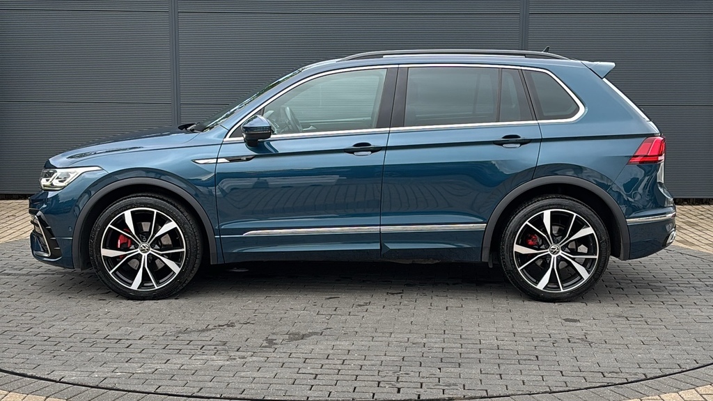 Volkswagen Tiguan Active Grey #12