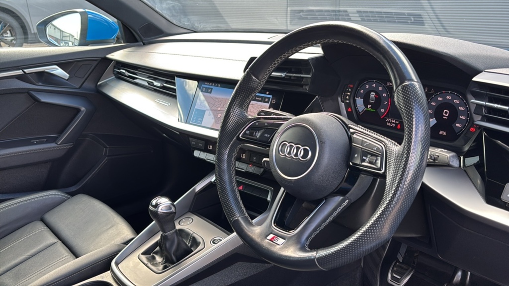 Audi A3 35 Tfsi S Line 150 Ps KS23EJA Blue #6
