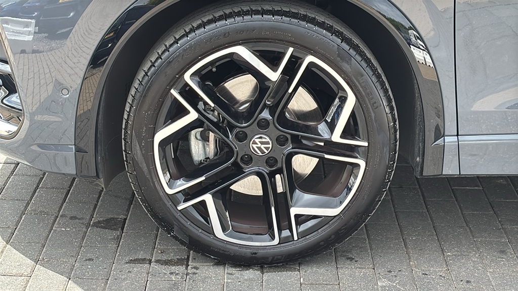 Volkswagen Tiguan 2.0 Tdi R-line Dsg 0 Ps Grey #5