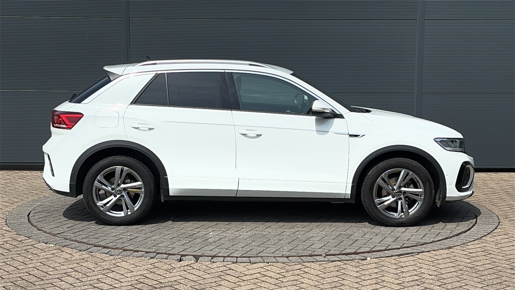 Volkswagen T-Roc 1.5 Tsi R-line Dsg 150 Ps White #4