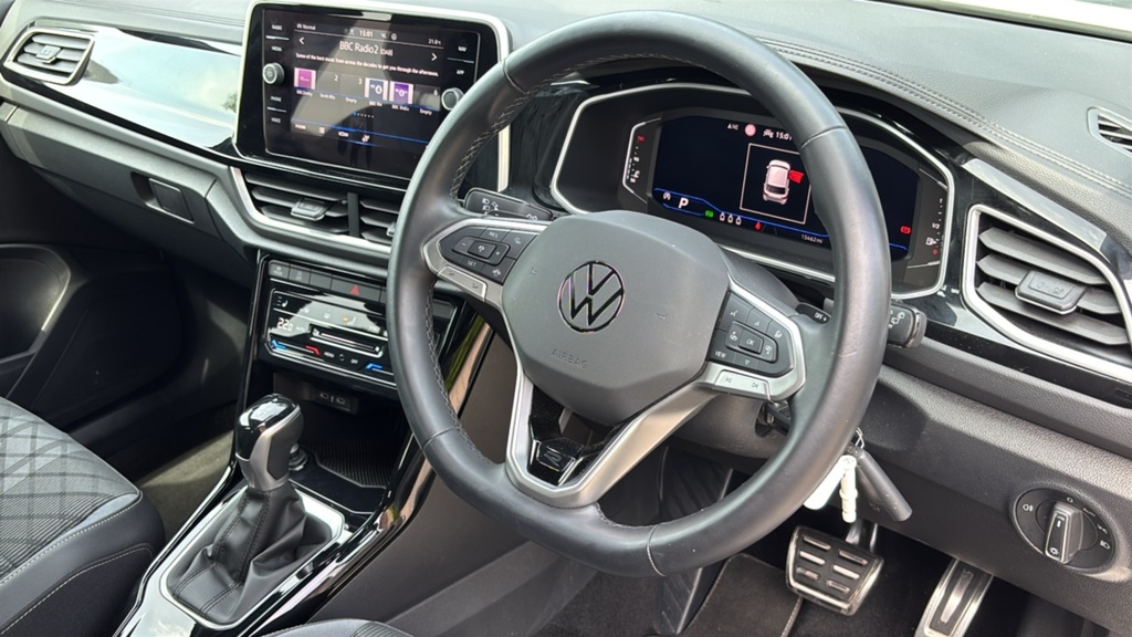 Volkswagen T-Roc 1.5 Tsi R-line Dsg 150 Ps White #6