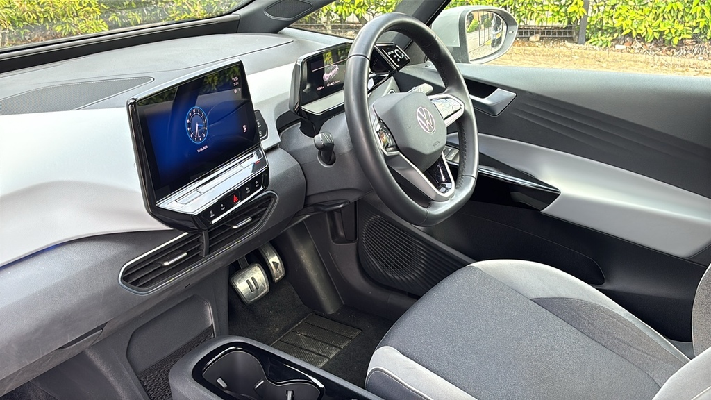 Volkswagen ID.3 107Kw Family Pro 58Kwh 145 Ps Grey #2