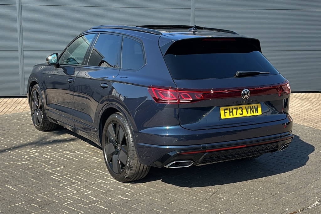 Volkswagen Touareg 3.0 V6 Tdi 4Motion Black Edition Tip 286 FH73VNW Blue #3