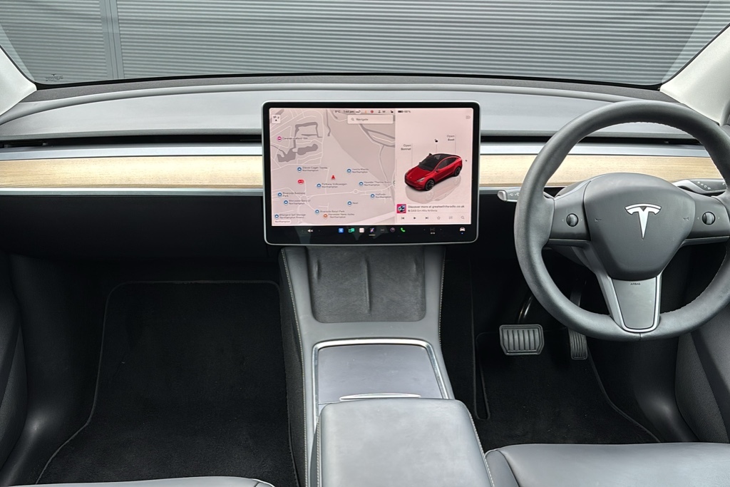 Tesla Model Y Long Range Awd 384 Ps Red #6