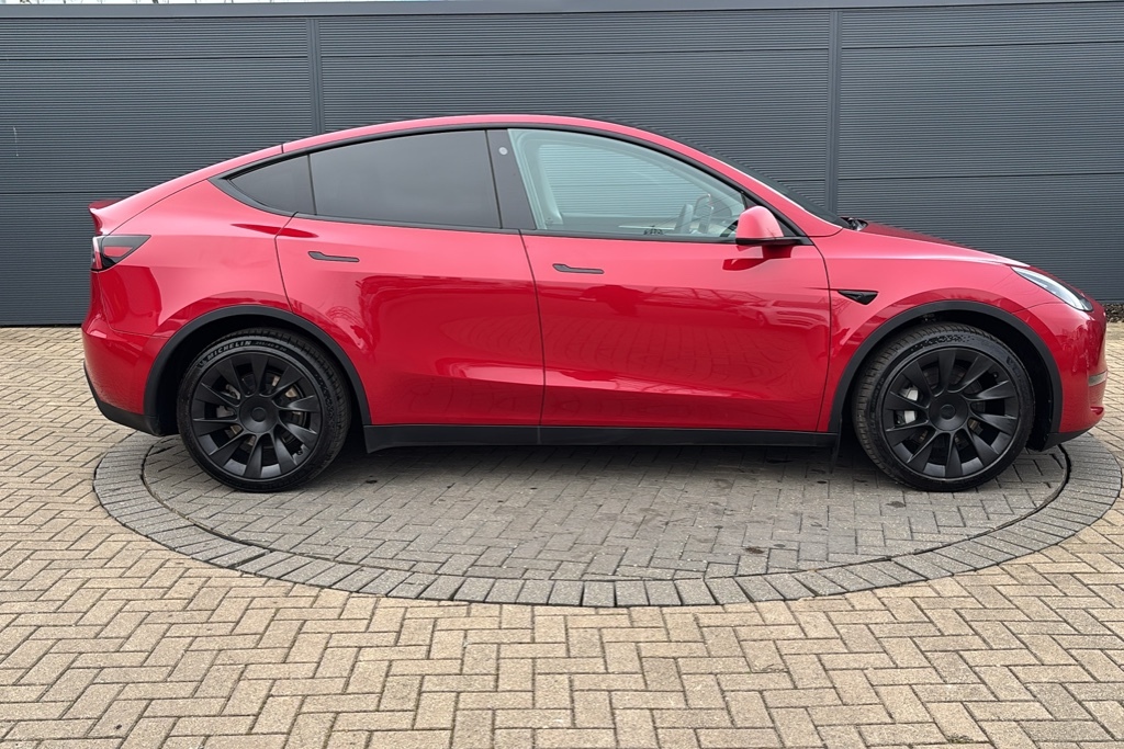 Tesla Model Y Long Range Awd 384 Ps Red #4