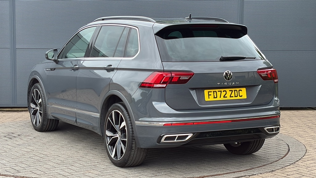 Volkswagen Tiguan 1.5 Tsi 150 R-line Dsg 150 Ps Grey #3