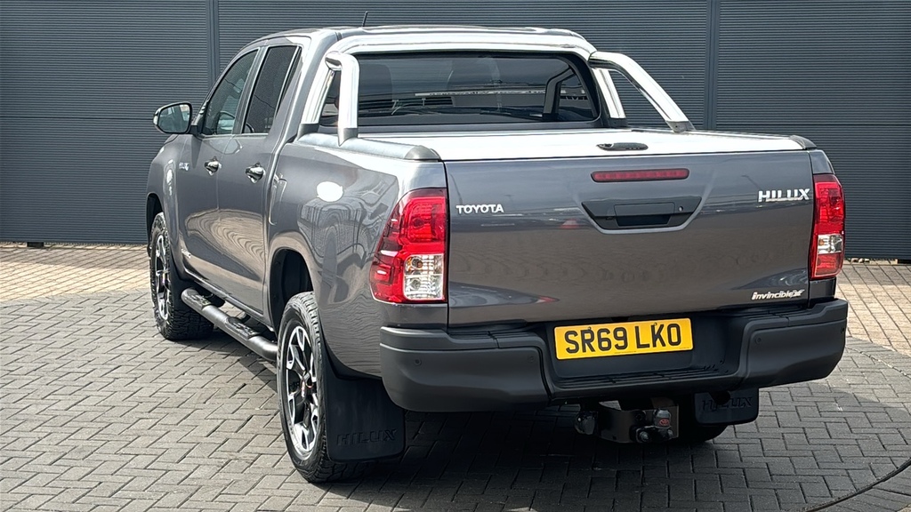Toyota HILUX Invincible Dcab Pup 2.4 D-4d Lthr 3.5T Tow Grey #3
