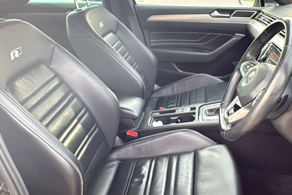 Volkswagen Passat Sel 2.0Tdi S Grey #9