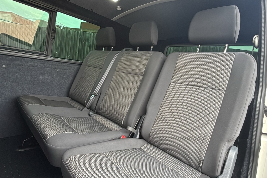 Volkswagen Transporter 2.0Bitdi 204 Highline Van Dsg, Check The Spec, Ide Black #11