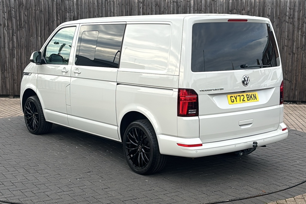 Volkswagen Transporter 2.0 Bitdi 204 Highline Kombi Van Dsg 204 Ps Grey #3