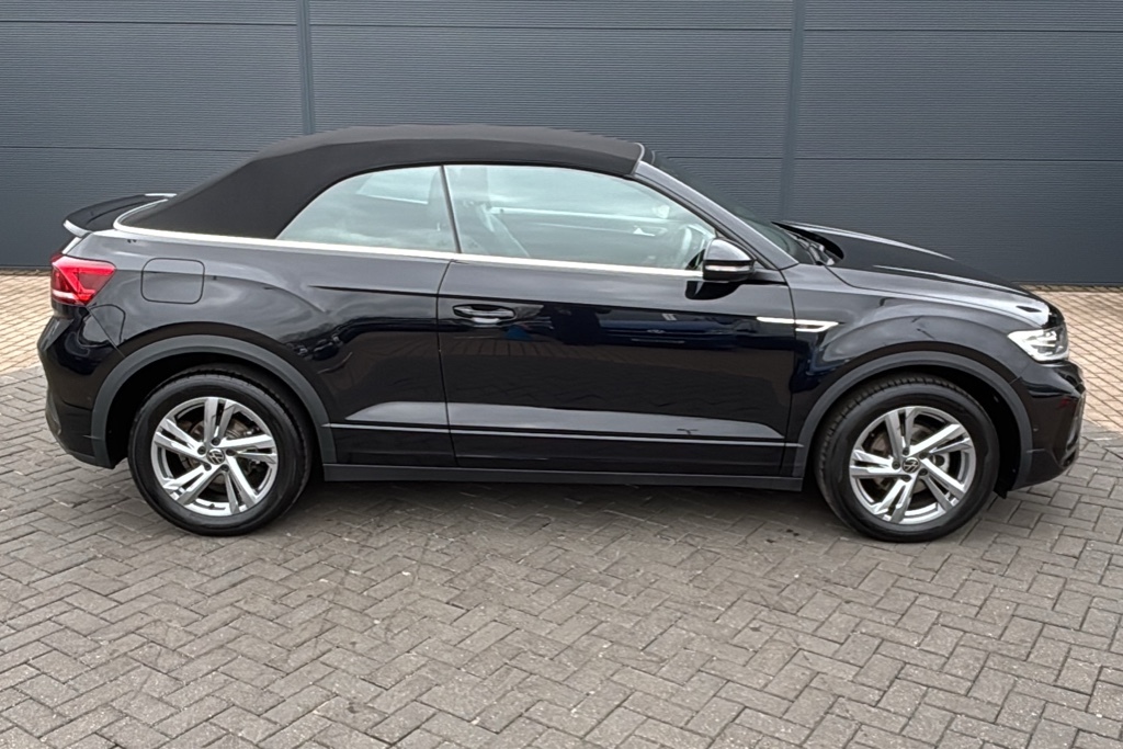 Volkswagen T-Roc 1.5 Tsi R-line Dsg 150 Ps Black #4