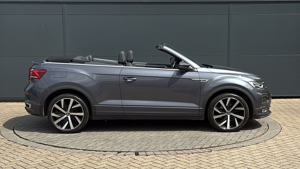 Volkswagen T-Roc 1.5 Tsi R-line Dsg 150 Ps Grey #4