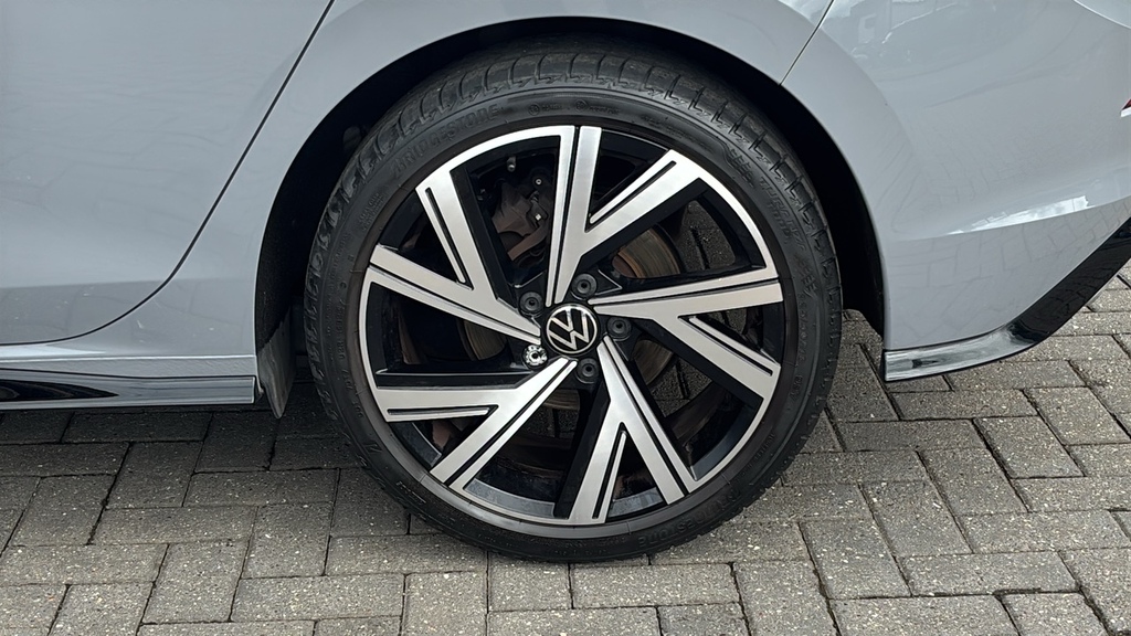 Volkswagen Golf 1.5 Tsi R-line 130 Ps Grey #5