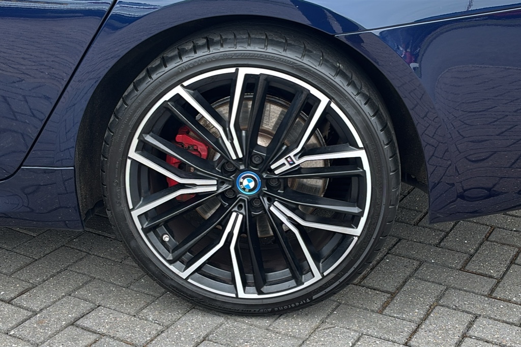 BMW 5 Series 545E Xdrive M Sport 394 Ps Blue #5