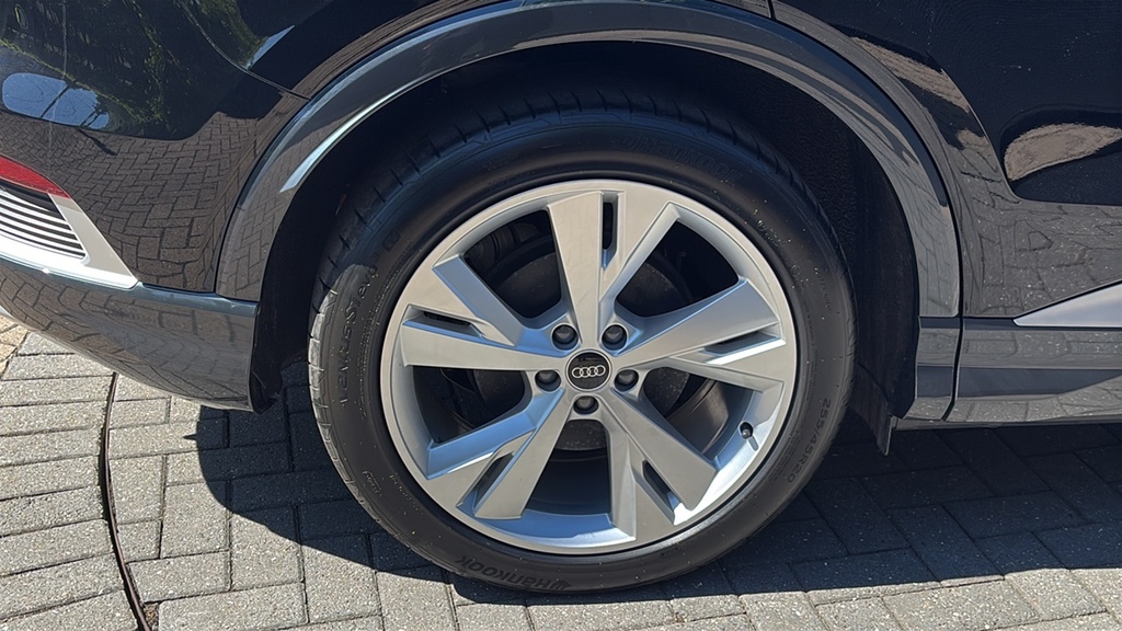 Audi Q4 E Tron 210Kw 45 82Kwh S Line Leathertech Pack Black #5