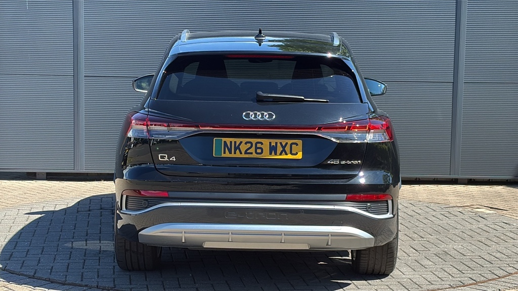 Audi Q4 E Tron 210Kw 45 82Kwh Sport Leather 2026 Grey #9