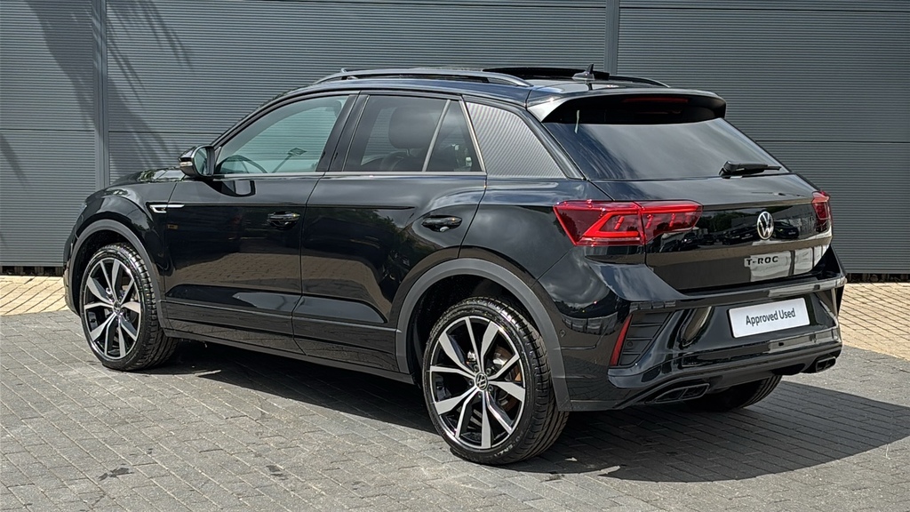 Volkswagen T-Roc 1.5 Tsi Black Edition Plus Dsg 150 Ps Black #3