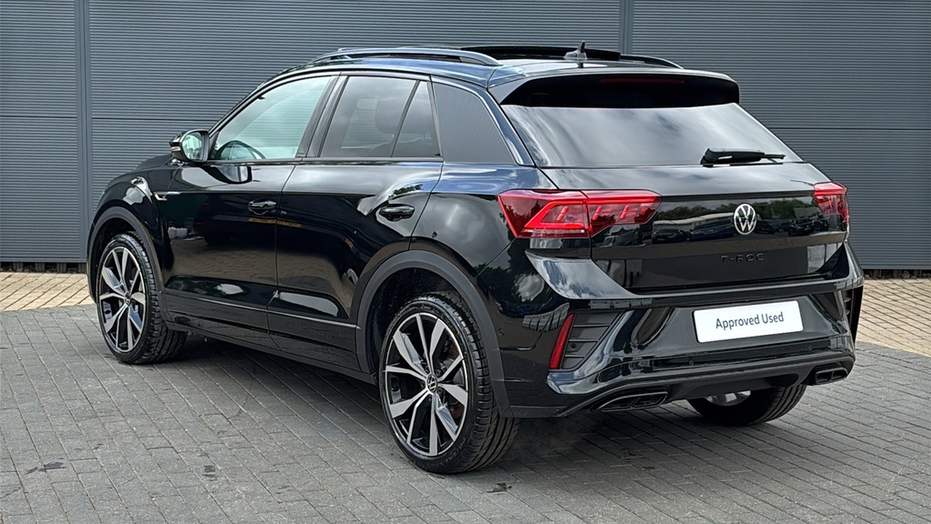 Volkswagen T-Roc 1.5 Tsi Black Edition Plus Dsg 150 Ps Black #3