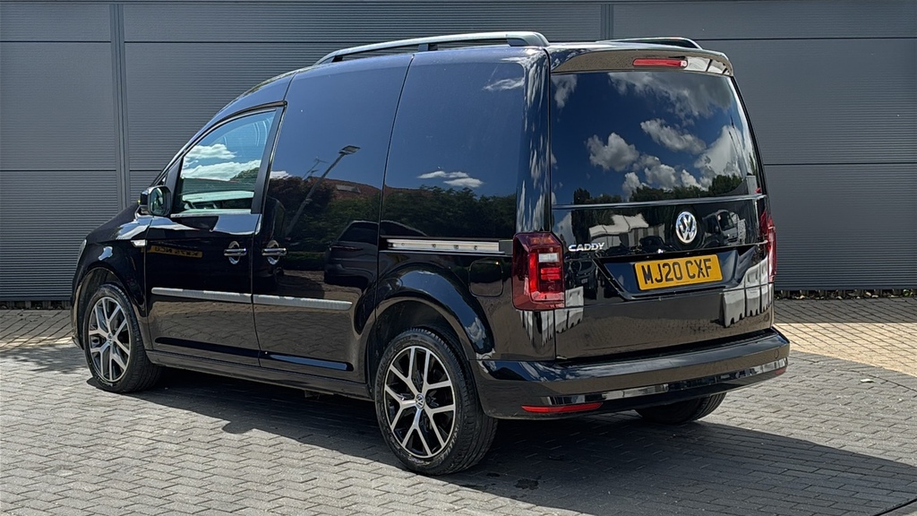 Volkswagen Caddy 2.0 Tdi Bluemotion Tech 150Ps Highline Van Dsg 15 Black #3