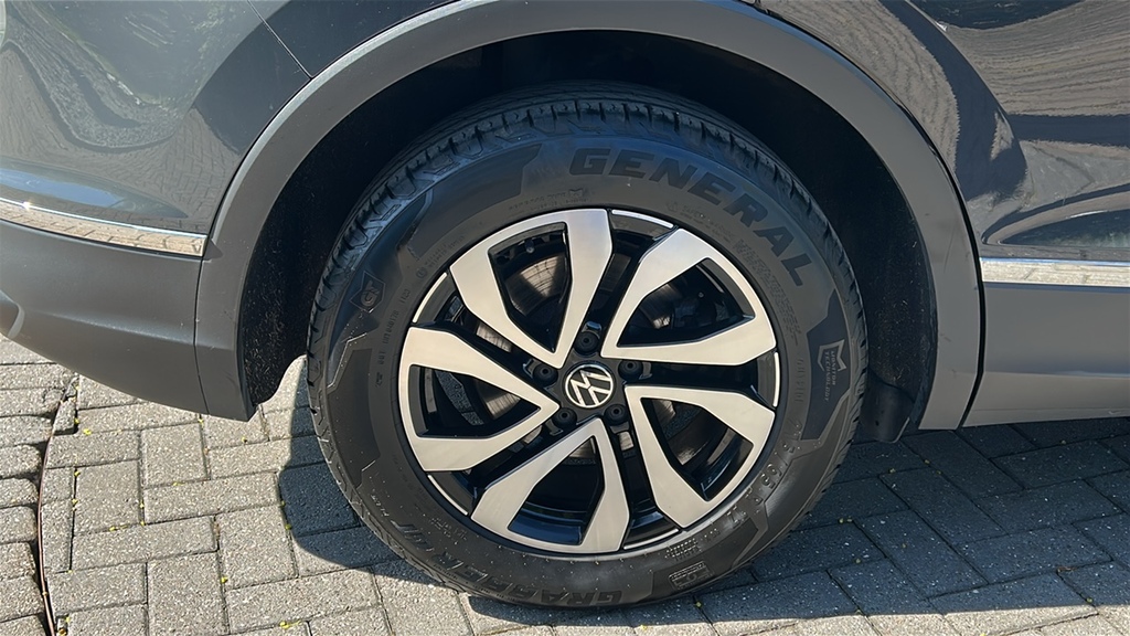 Volkswagen Tiguan 1.5 Tsi Active 130 Ps Grey #5