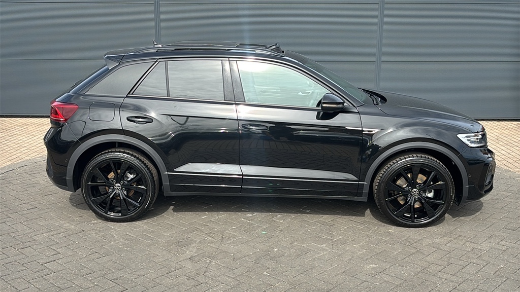 Volkswagen T-Roc 1.5 Tsi Black Edition Plus 150 Ps Black #4