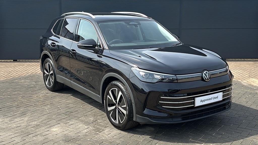 Volkswagen Tiguan 1.5 Etsi 150 Elegance Dsg 0 Ps Black