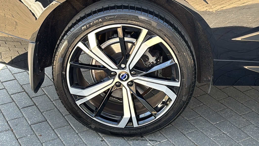 Volvo XC60 2.0 B5p R Design Geartronic 0 Ps Black #5
