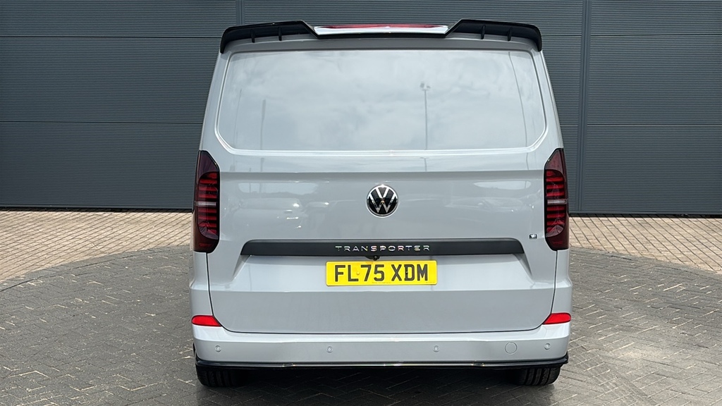 Volkswagen Transporter T28 Swb 2.0 Tdi 110 Commerce Plus #9