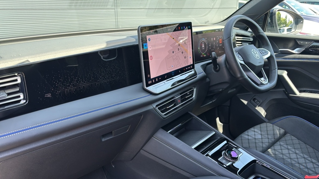 Volkswagen Tiguan 1.5 Tsi 272 Ehybrid R-line Dsg 272 Ps Silver #2