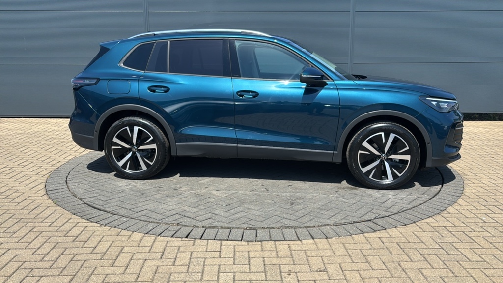 Volkswagen Tiguan 1.5 Etsi 150 Match Dsg 150 Ps Blue #4