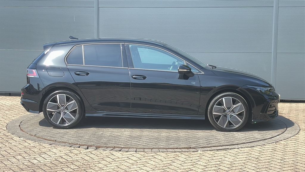 Volkswagen Golf 1.5 Etsi 150 Black Edition Dsg 0 Ps Black #4