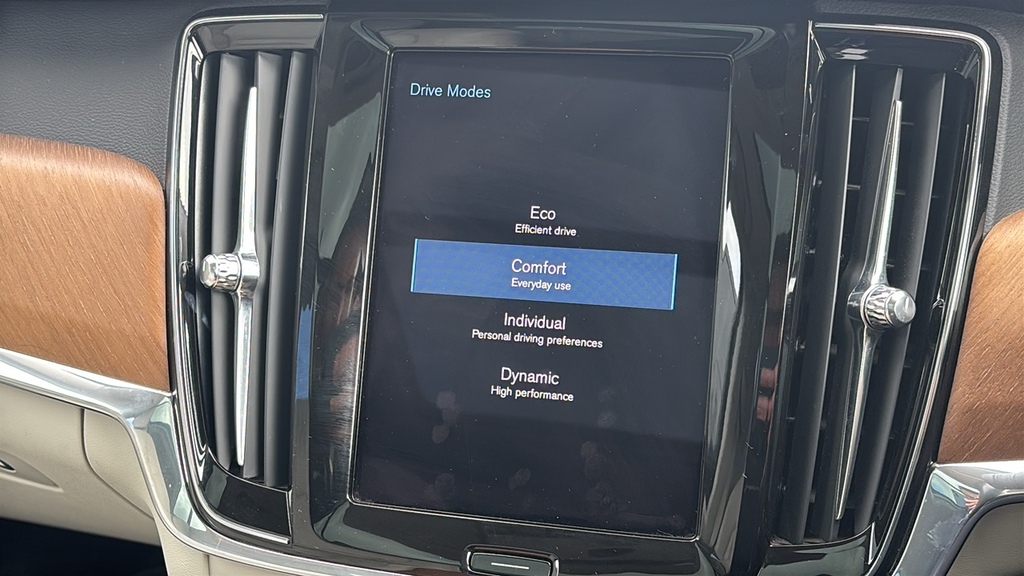 Volvo V90 D4 R-design Plus Black #22