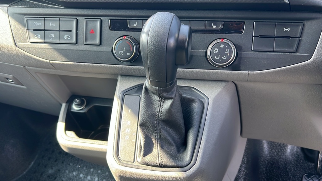 Volkswagen Transporter Campervan 202070 Grey #20