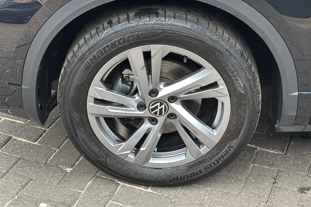 Volkswagen T-Roc 1.5 Tsi R-line Dsg 150 Ps Black #5
